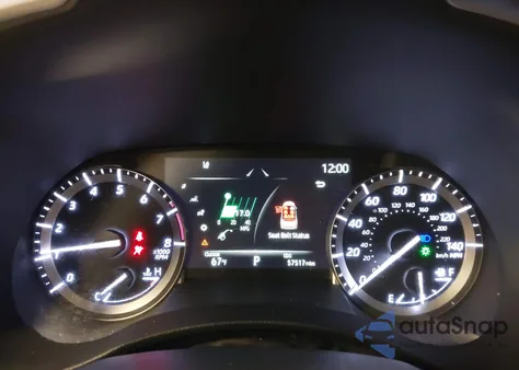 2022 Toyota Highlander Xle z USA, uszkodzony, nr VIN 5TDGZRAHXNS557967